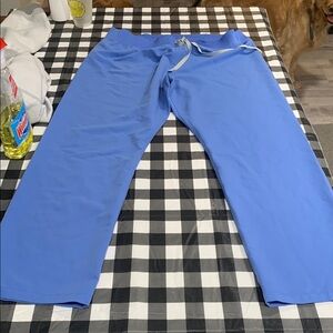Women’s size XL Figs bottoms